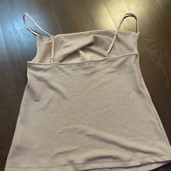 Babaton - Picture 2 of 2